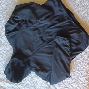 Uniqlo womens zip up jacket with hood